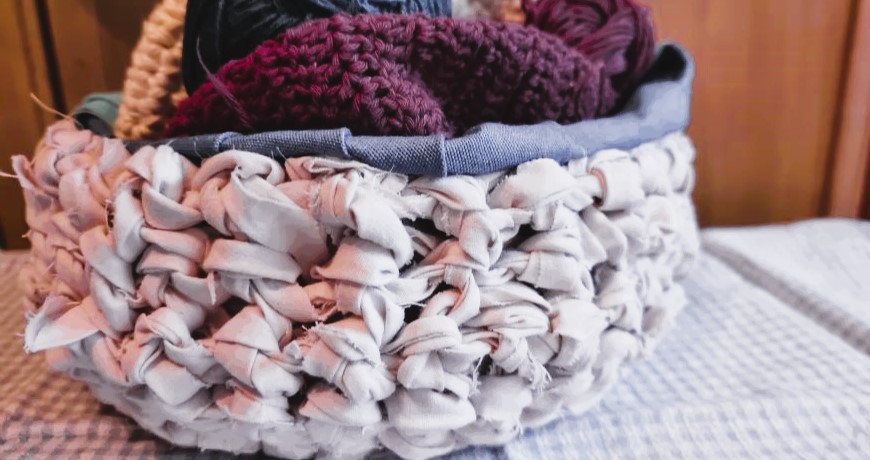 Korb aus altem Tshirt